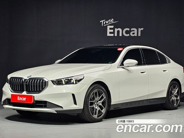 BMW 5 Series 2024