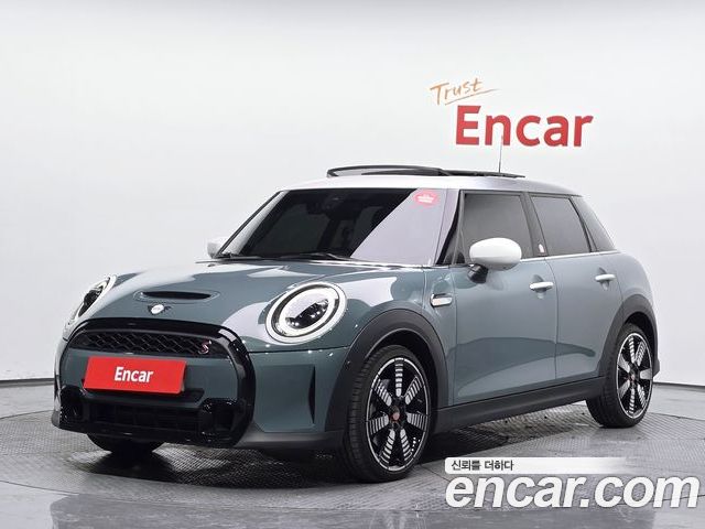 MINI Cooper 2023
