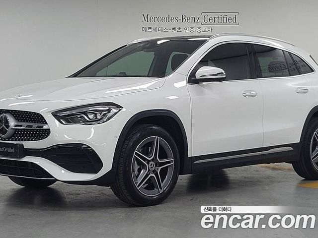 Mercedes-Benz GLA 2023