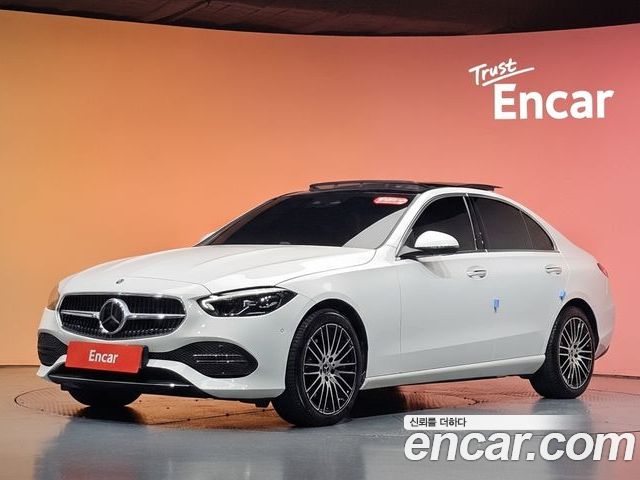 Mercedes-Benz C-Class 2025