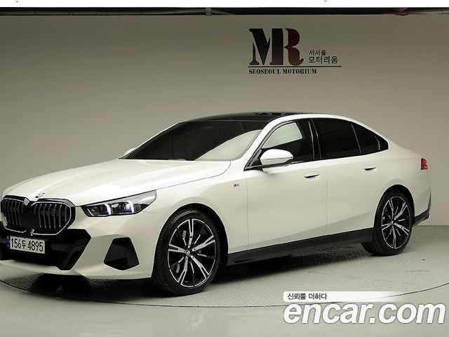 BMW 5 Series 2025