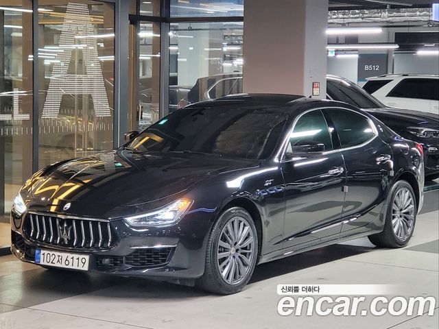 Maserati Ghibli 2022