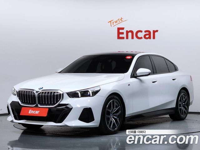 BMW 5 Series 2024