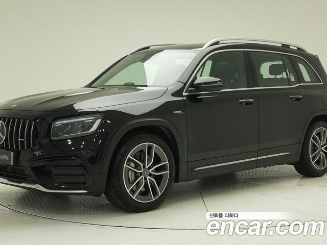Mercedes-Benz GLB 2025