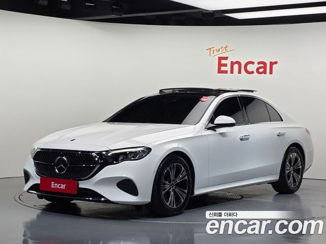 Mercedes-Benz E-Class 2025