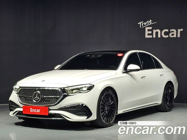 Mercedes-Benz E-Class 2025