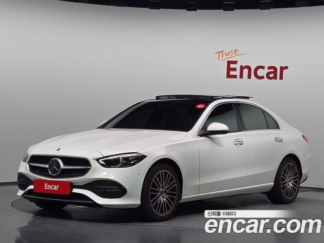 Mercedes-Benz C-Class 2023