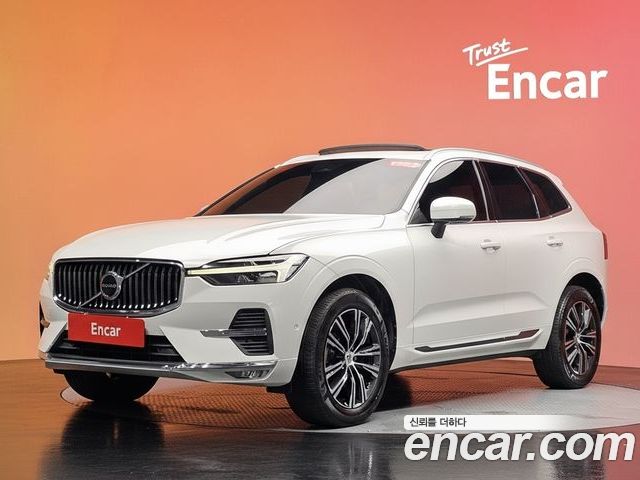 Volvo XC60 2022