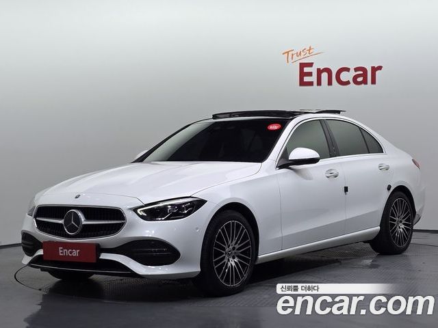 Mercedes-Benz C-Class 2022