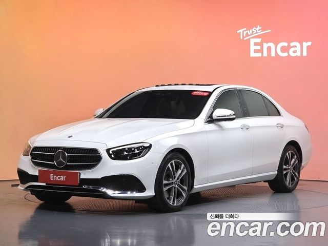 Mercedes-Benz E-Class 2023