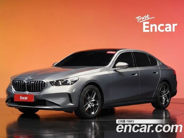 BMW 5 Series 2025