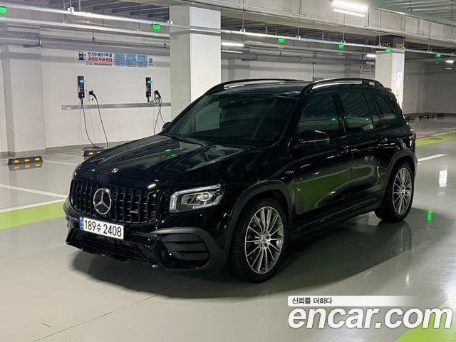 Mercedes-Benz GLB 2023