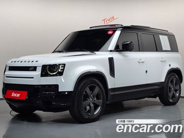 Land Rover Defender 2025