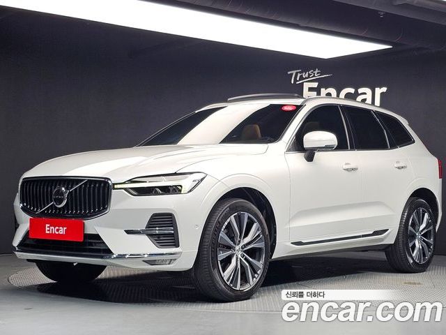 Volvo XC60 2022