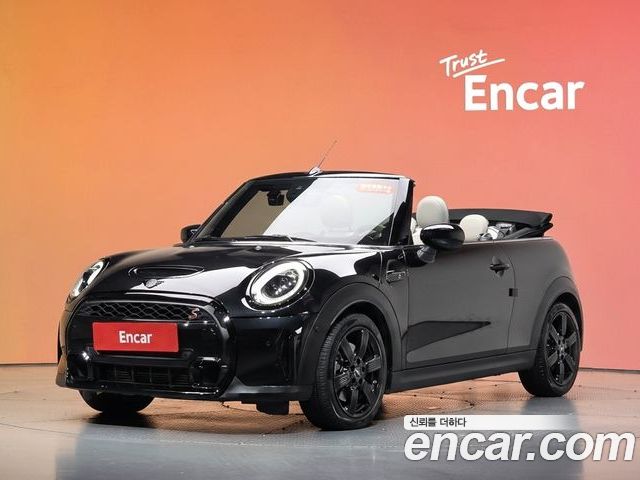 MINI Cooper Convertible 2023