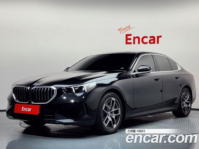 BMW 5 Series 2025