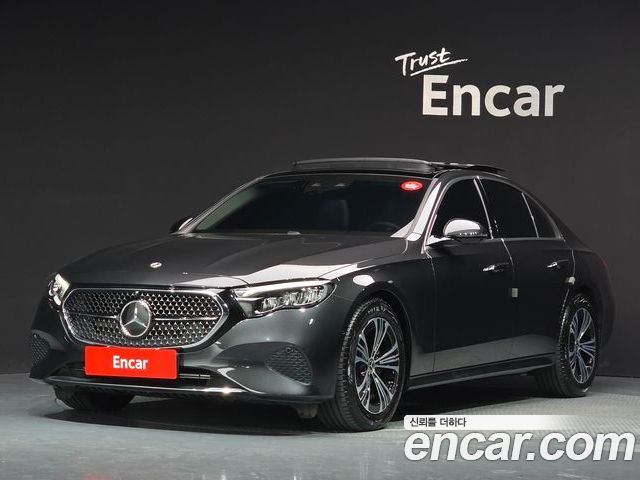 Mercedes-Benz E-Class 2025