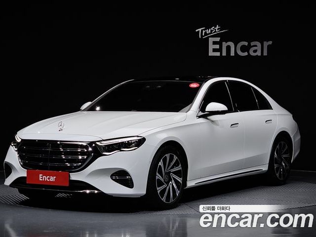 Mercedes-Benz E-Class 2025