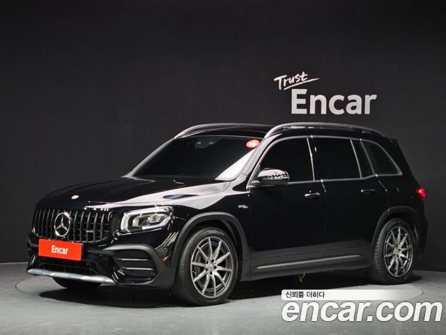 Mercedes-Benz GLB 2023