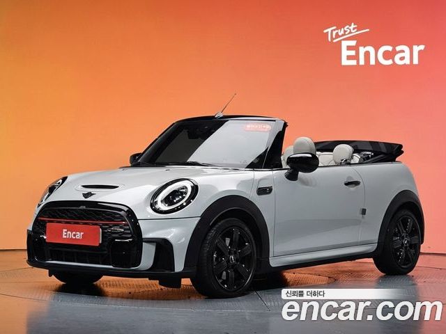 MINI Cooper Convertible 2023