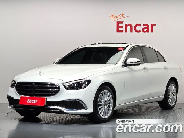Mercedes-Benz E-Class 2023
