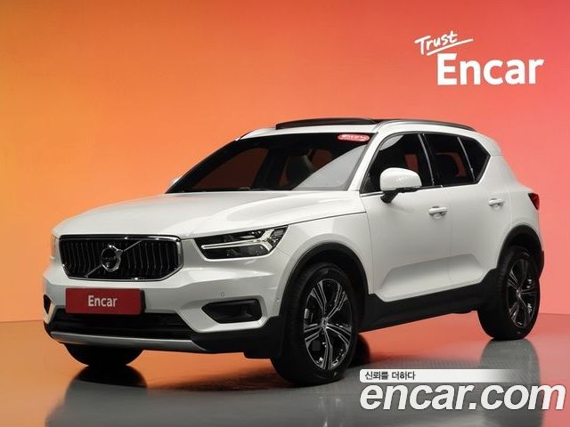 Volvo XC40 2022