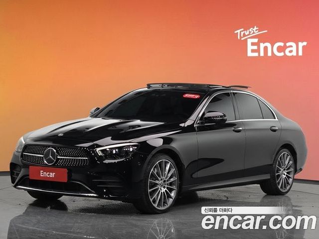 Mercedes-Benz E-Class 2022