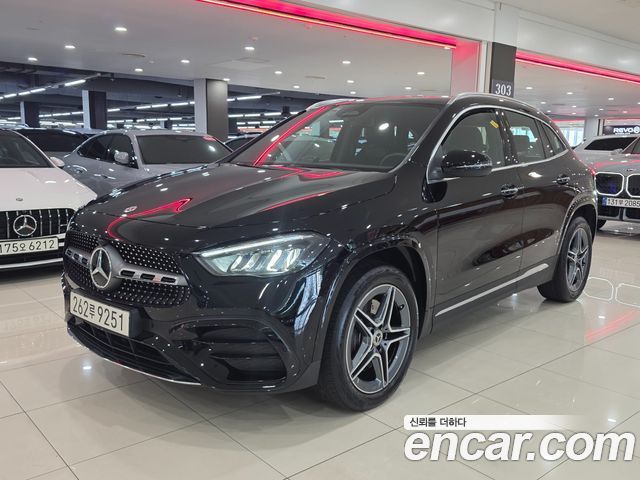 Mercedes-Benz GLA 2025