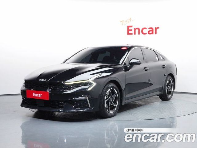 Kia K5 2025