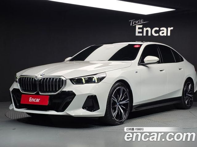 BMW 5 Series 2024