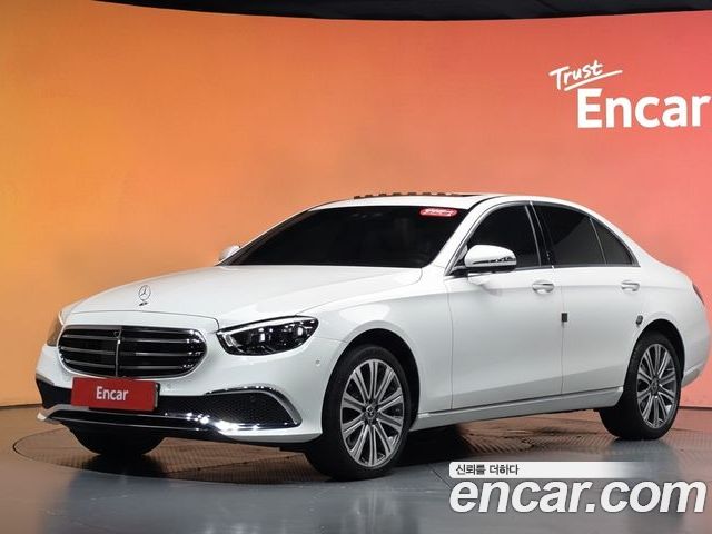 Mercedes-Benz E-Class 2023