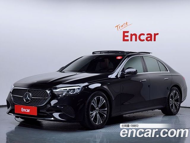 Mercedes-Benz E-Class 2024