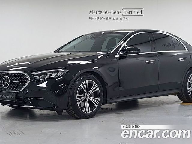 Mercedes-Benz E-Class 2024