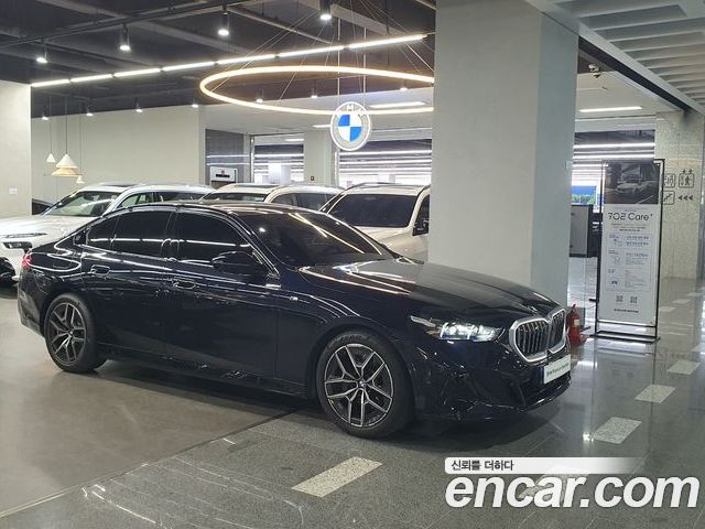 BMW 5 Series 2024