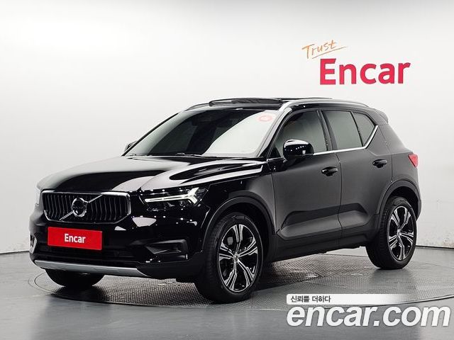 Volvo XC40 2022