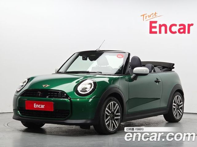 MINI Cooper Convertible 2025