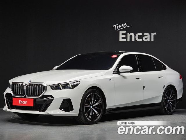 BMW 5 Series 2025