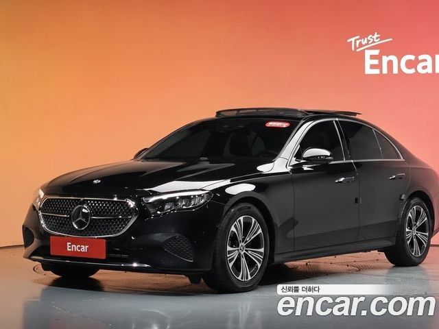 Mercedes-Benz E-Class 2025