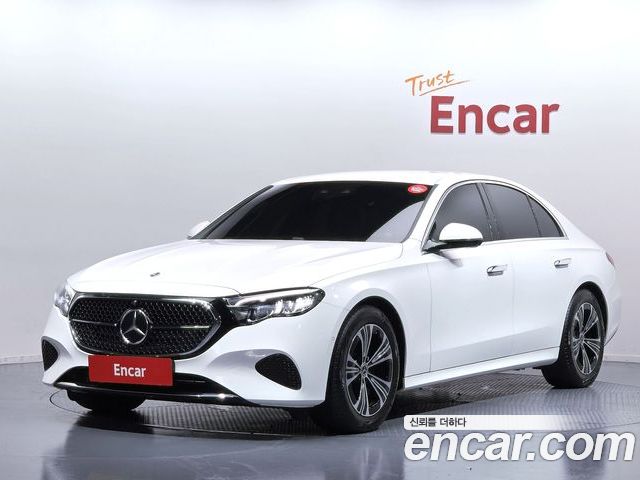 Mercedes-Benz E-Class 2025