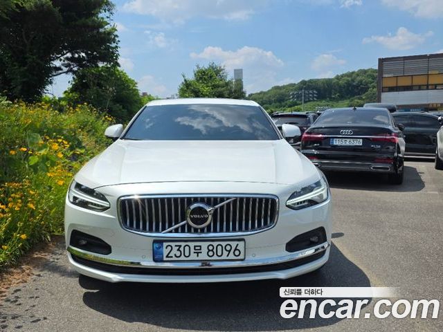 Volvo S90 2023