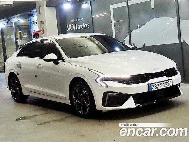 Kia K5 2025