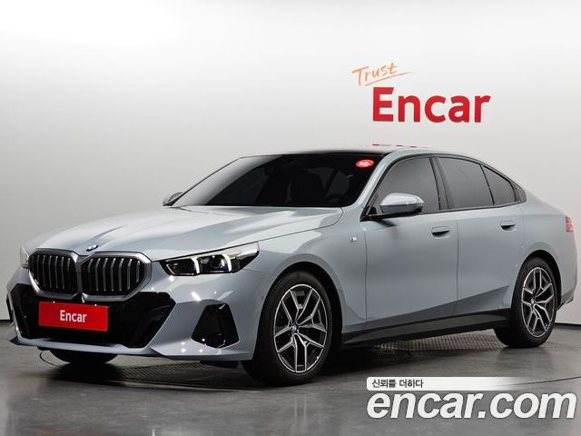 BMW 5 Series 2024
