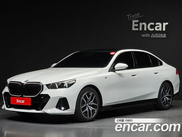 BMW 5 Series 2025