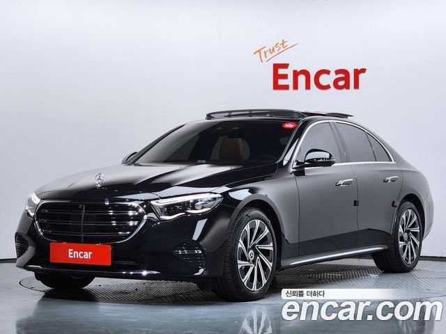 Mercedes-Benz E-Class 2025