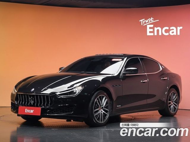Maserati Ghibli 2021 — фото 1