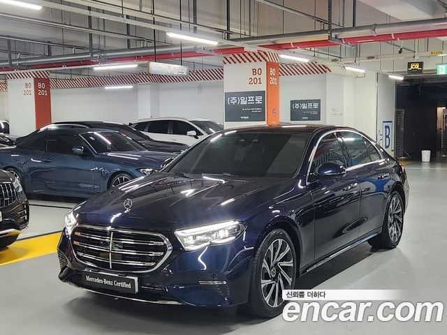 Mercedes-Benz E-Class 2025