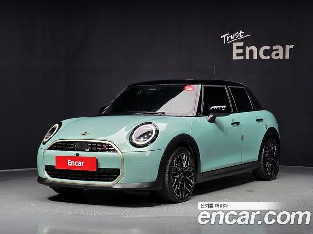 MINI Cooper 2025
