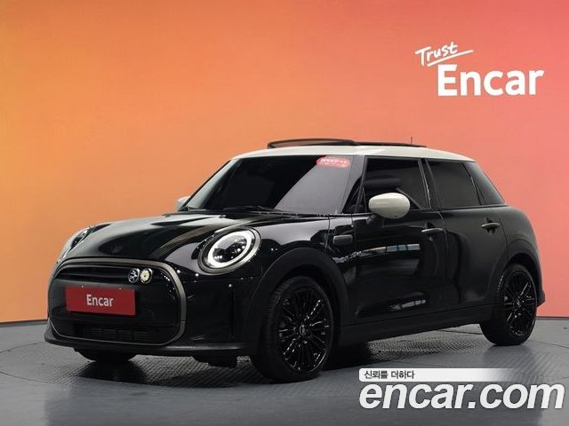 MINI Cooper 2023