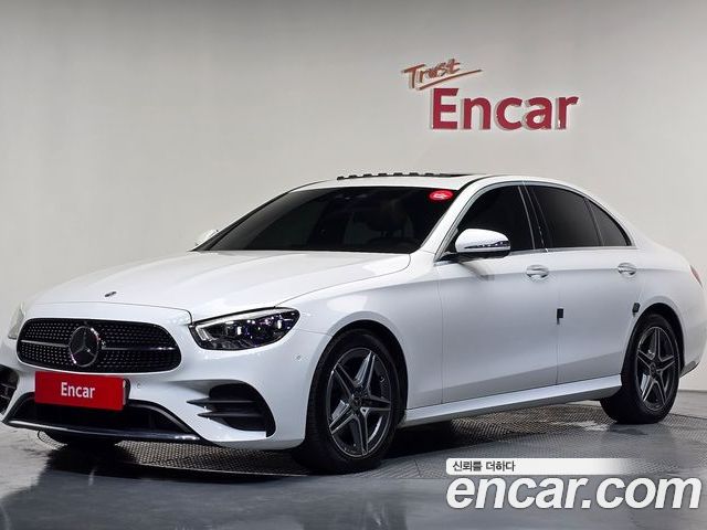 Mercedes-Benz E-Class 2023