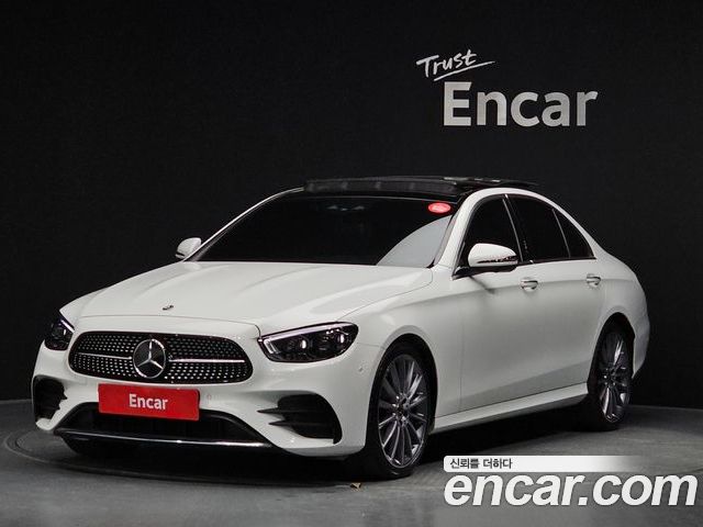 Mercedes-Benz E-Class 2022